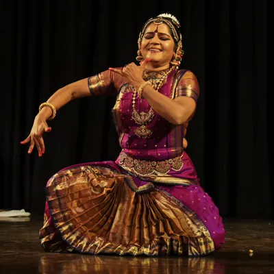 A moment of storytelling from my 'Moham' recital. Through abhinaya, I convey the emotions of the character, using my eyes, face, and body to express love, longing, and devotion without saying a word.