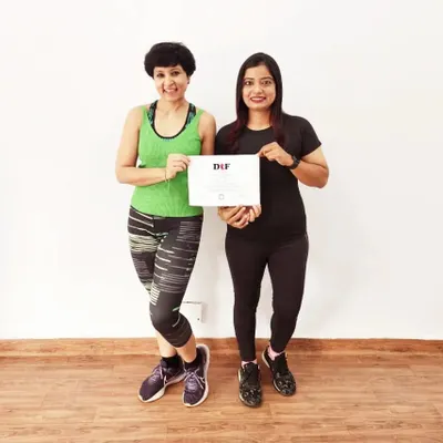 DtF proudly announces the opening of our next franchise in Indirapuram with Jyoti. Here she is, receiving her certification and ready to empower other women.