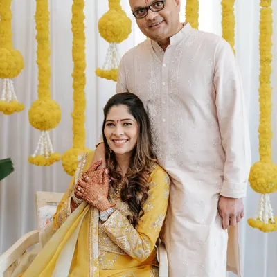 Here is the first look for her Godh Bharai ceremony. We chose a soft, luminous makeup style with a defined eye and a traditional bindi to pair with her beautiful yellow embroidered suit, creating a look of warmth and elegance.