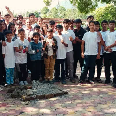 The entire team together for a final group photo at the end of the Nainital summer camp. A fantastic group of dedicated students. Osu!
