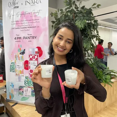 We had an unforgettable evening hosting a live candle making workshop for Nykaa Cosmetics. Guests, like this happy employee, crafted their own bespoke candles, choosing from our exquisite fragrances.