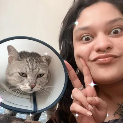 This is Magic, an adorable senior cat who needed some post-op care. He was so brave and sweet, and I was happy to give him the extra TLC he needed to heal.