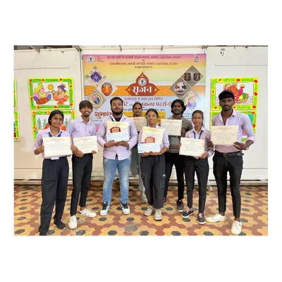 It feels great to share what I know. Here I am with a group of talented students after a workshop session held in collaboration with the Lalit Kala Akademi, all of us holding our certificates of participation.