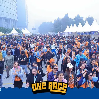 Look at that crowd! An ocean of energy at the One Race Half Marathon at DLF Cyberhub. Leading a warm-up for this many passionate runners is an electrifying experience.
