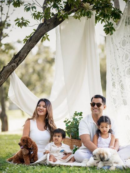 Family photography by Alluring Lens Studio