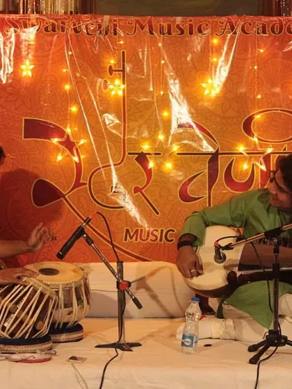 A performance by Sarod artist Sh. Arnab Bhattacharya and tabla player Sh. Kuldeep Mishra, set against our classic Swarveni backdrop.