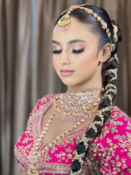 Blush tones for the bride who dreams in pink. This look features a monochromatic pink palette on the eyes, cheeks, and lips.