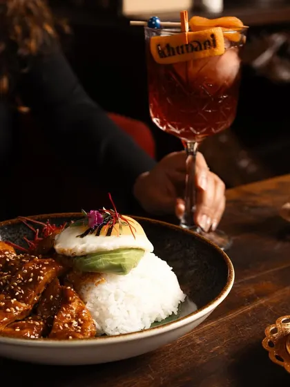 Satisfy your cravings with our elegant Yakitori Chicken Poke Bowl. It's a harmonious blend of grilled perfection and fresh flavors for an indulgent dining experience.