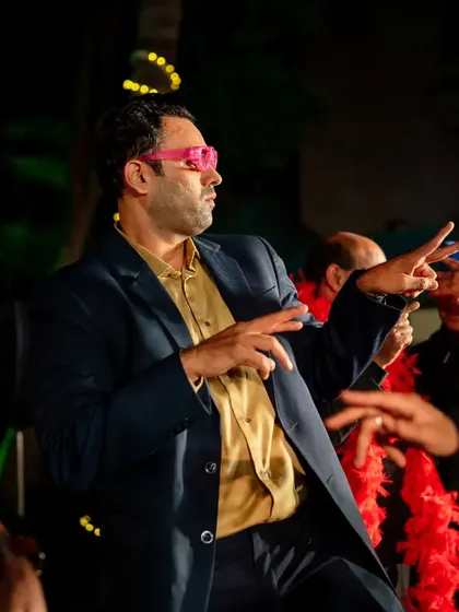 This guest rocked the party with his cool moves and fun props. The sangeet is for everyone to enjoy.