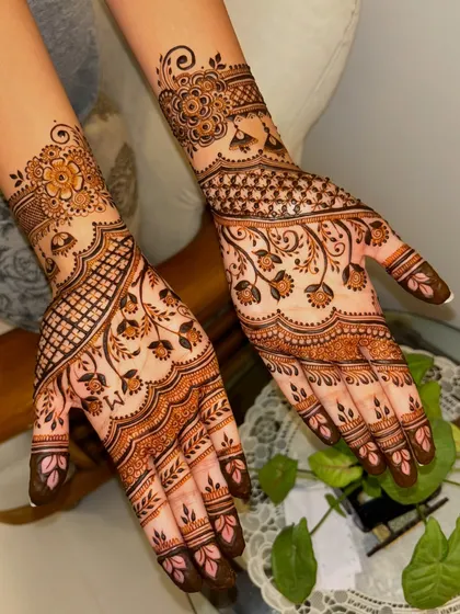 This fusion design was for a wonderful client from Japan. It blends traditional Indian floral patterns with a modern, flowing style, making it a perfect choice for a wedding guest.
