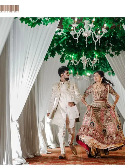 A duplicate of image 220, capturing the couple's magical entrance.