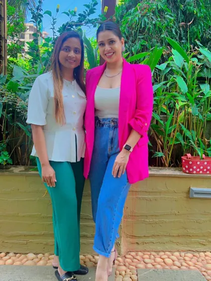 A picture with the incredibly talented Ritika Kadam after completing her hairstyling course. Learning from the best in the industry is always inspiring.