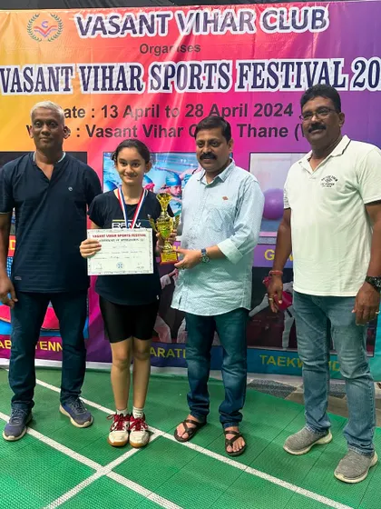 Sharvi Kothekar, the winner of the Girls U-13 category, showcasing her prize. A brilliant performance!