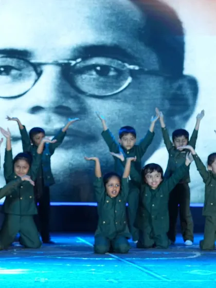A powerful performance paying tribute to Subhas Chandra Bose, combining history with artistic expression.