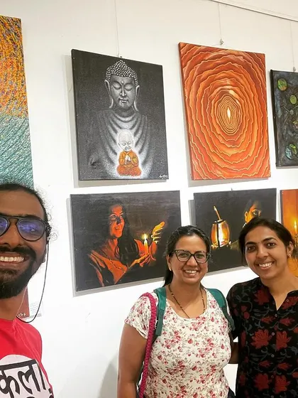 More friends and family visiting the gallery.