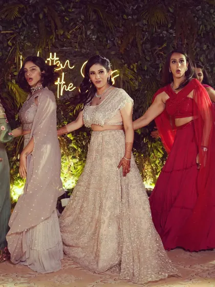 A fun, candid moment from a bride and bridesmaids performance. My choreography always includes moments that feel natural and fun, capturing the real friendship between the bride and her squad.