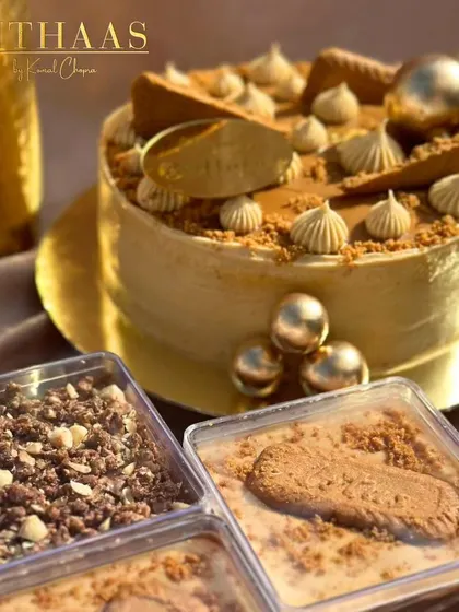 Lotus Biscoff is a vibe, and I love incorporating it into my creations. Here, a Biscoff cake is shown alongside my Biscoff dessert boxes, offering different ways to enjoy this popular flavor.