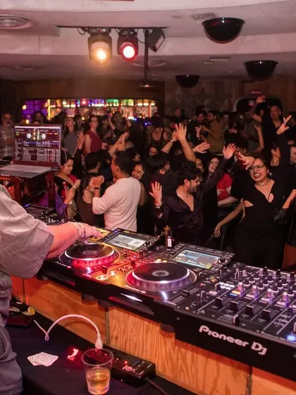 Here I am, spinning at the Bolliday Edition of Bollywood Disco. The room was packed and the energy was perfect for a holiday celebration.