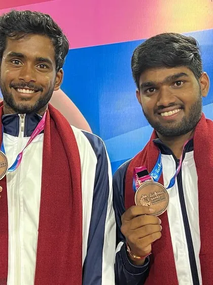 Sivadeep Kosaraju with a bronze medal in Men's Doubles at the 2022 National Games.