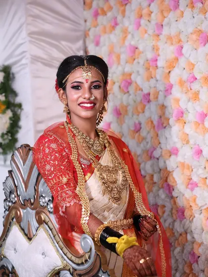 My bride Varsha, seated and ready for her wedding rituals. Her makeup is designed to look perfect from every angle and last throughout the long day.
