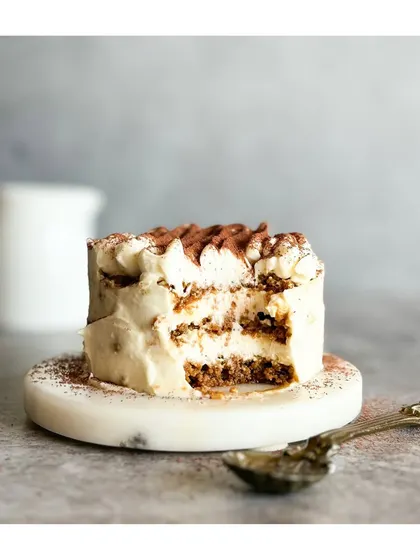 Our gluten-free Tiramisu is the ultimate pick-me-up. It's eggless, has no alcohol, and delivers a delightful coffee kick that is simply irresistible.