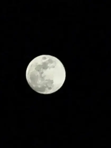 The beautiful full moon on Holi night. I always encourage everyone to step out and spend some time with the moon; it knows how to work its magic.