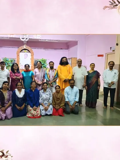 A group photo from the closing session of the Yoga Volunteer Course at the Mata Amritanandamayi Ashram. It was a pleasure to guide this program and see the participants complete their journey.
