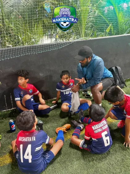 A coach's tactical talk during halftime was key to our U-9 team's incredible 4-2 comeback win. This is where strategy turns games around.