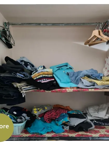 The "before" of a child's wardrobe, where clothes were piled up on shelves, making it difficult for both the parent and the child to find things.