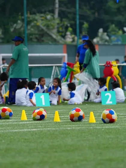 From quiet meditation and yoga poses in the classroom to the energetic races and team drills on Sports Day, we focus on holistic child development. These activities help build physical strength, coordination, and the spirit of sportsmanship.