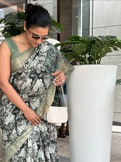 My mom told me to wear a saree sometimes, so here I am in a beautiful one she gifted me. It's important to feel strong and feminine in every kind of attire.