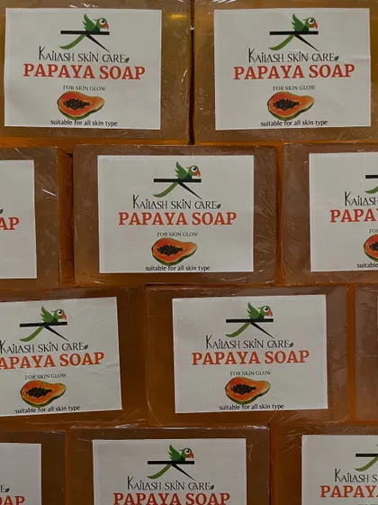 A close-up of the labels on my Papaya soap. I make sure to mention that it's for skin glow and suitable for all skin types.
