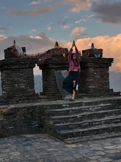 A yogi on vacation. Finding a moment to practice Tree Pose at a beautiful, historic site, integrating my practice into every part of life.