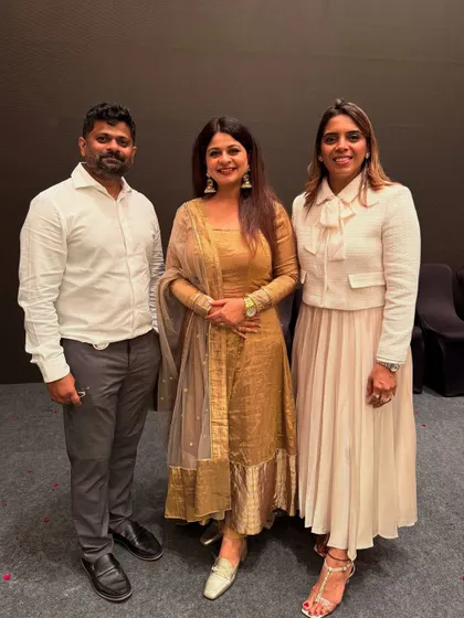 Posing with the organizers of the Makeup Carnival. It takes so much work to bring an event like this to life, and I'm so grateful for the opportunity to have been a part of it.