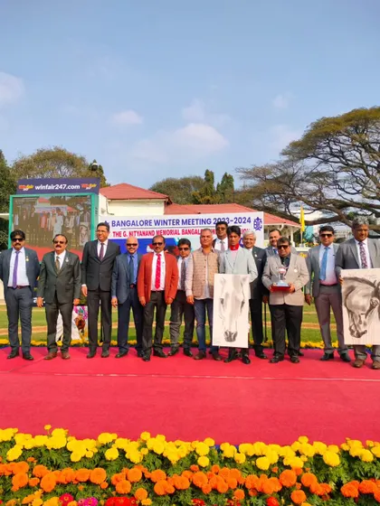The presentation ceremony for The G. Nityanand Memorial Bangalore Winter Million with the winning team of Knotty Legend.