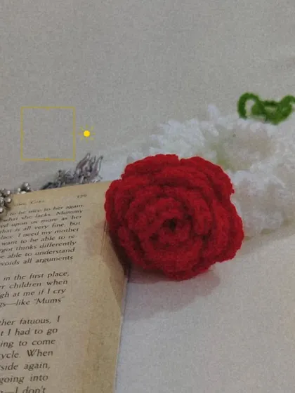 My 'Manjari' crochet gajra, a modern take on the traditional hair accessory. This one features a beautiful red rose on a bed of white mogra-style crochet flowers.