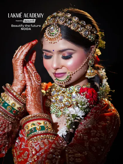 A beautiful pose showcasing the complete contemporary bridal look. Students learn how to style the entire presentation, from the makeup and hair to the way the jewelry and outfit come together.