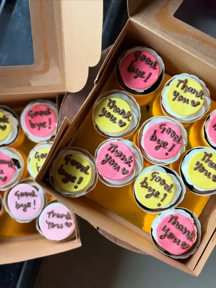 A thoughtful way to say goodbye or thank you to colleagues. This order features simple, colorful cupcakes with clear "Good bye!" and "Thank you" messages written on them.