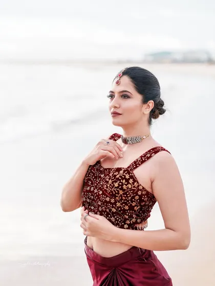 A fashion shoot on the beach for a designer brand. The composition highlights the modern ethnic wear against the natural, minimalist backdrop of the sea and sand. This is a sample of my commercial work for clothing labels looking for a fresh, modern aesthetic.