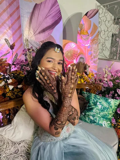 A duplicate of 209, capturing the bride's winking, joyful expression.