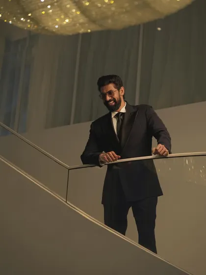 Even in a candid moment, the styling holds up. Rana Daggubati's relaxed pose at the IIFA Awards shows how a well-fitted suit can look just as good in motion as it does on the red carpet.