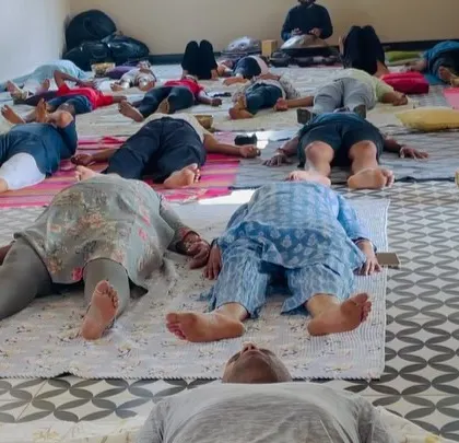 The whole room in a state of deep relaxation.