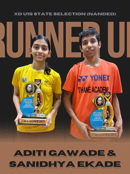 Aditi Gawade and Sanidhya Ekade as runners-up in the U19 Mixed Doubles at the state selection tournament.
