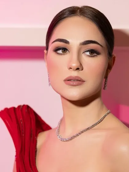 Another angle of the glam makeup look, with a focus on the winged eyeliner.