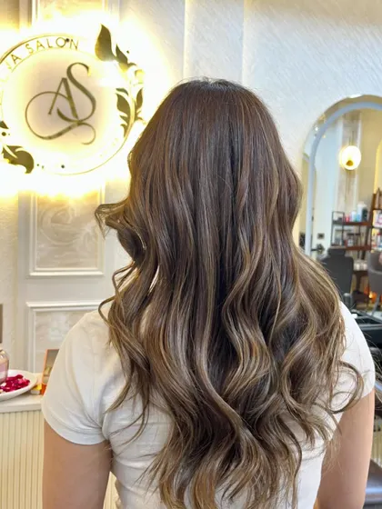 Another angle of the beige ashy brown colour, showcasing the seamless blend and expert application.
