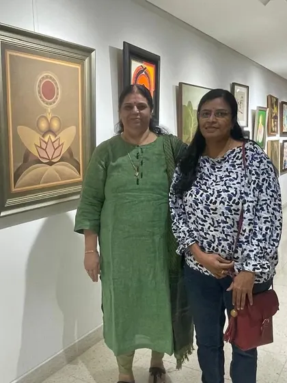 Celebrating World Art Day at the National Art Exhibition at Bangalore International Centre. It was an honor to be among so many esteemed artists.