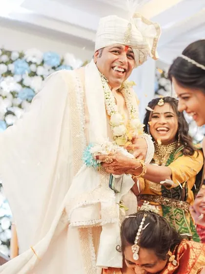 Another angle of the playful family rituals, full of laughter and fun. This is the chaos we love to capture.