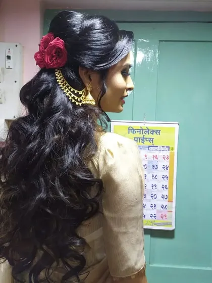 A collection of different party and sider makeup and hair looks. I can create anything from a simple, elegant style to a full glam look for any occasion.