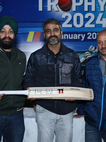 A moment of recognition as a bat from our sponsor, Eleven11, is presented during the Youngster Trophy ceremony. We are grateful for the support that helps us nurture young talent.