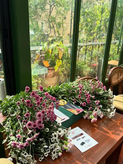 Bouquets of fresh flowers ready for our tablescaping workshop. We provide all the materials you need to learn about floral arrangements, color theory, and how to create stunning centerpieces.